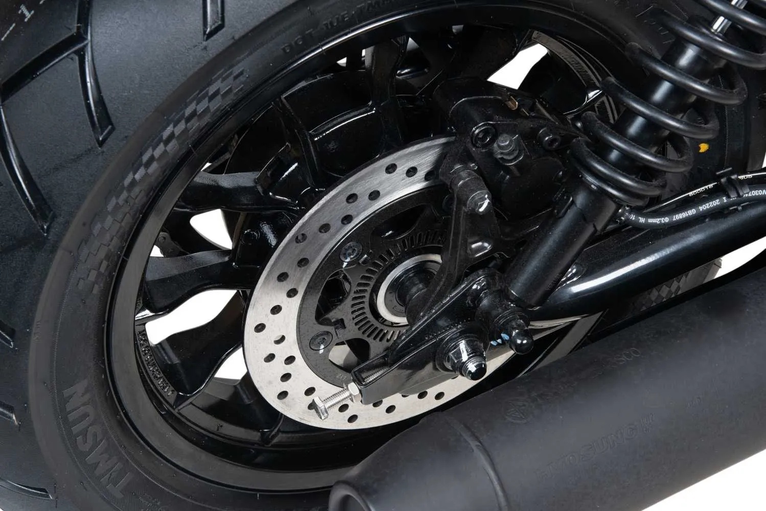 Мотоцикл дорожный HYOSUNG GV300S-A — изображение 15