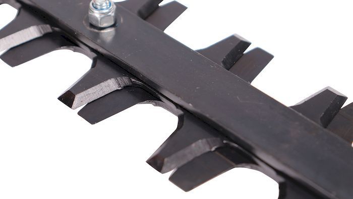 Бензоножницы CHAMPION HT626R(0,75кВт 25,4см? 600мм 5,6кг) — изображение 4